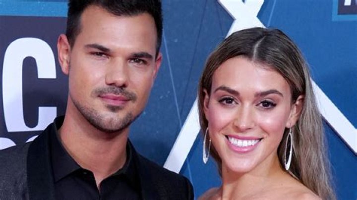 Taylor Lautner Height: Everything You Need to Know About the Actor's Stature