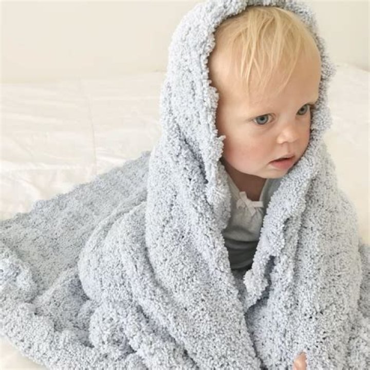 The Ultimate Guide to Finding the Softest Baby Blankets for Your Little One