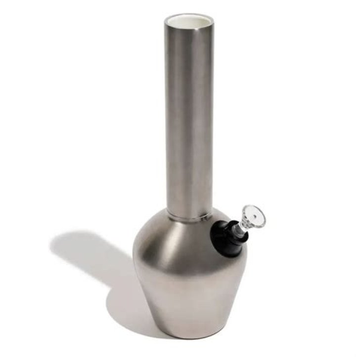 The Ultimate Steel Bong Experience: Your Guide to Smooth and Flavorful Inhales