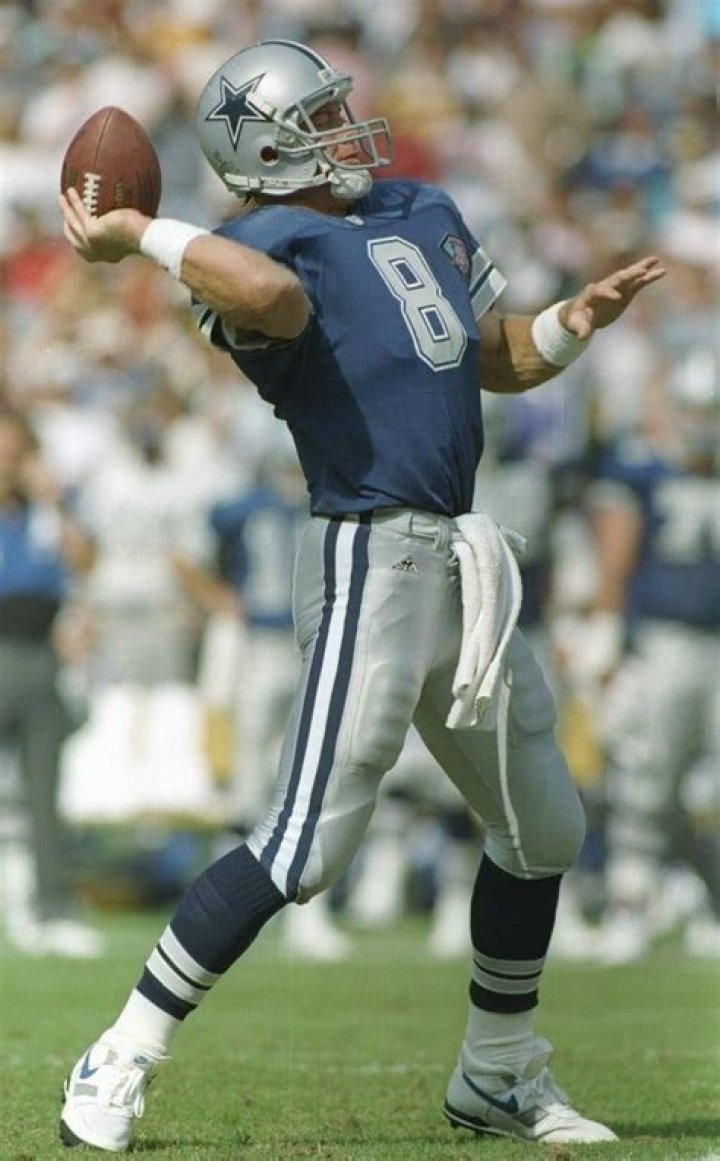 Troy Aikman Grip: Unveiling the Mastery and Techniques