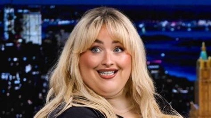 Unraveling the Mystery: Is Sabrina Carpenter Fat?