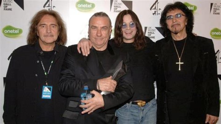 Unveiling Mike Kroeger's Net Worth: The Journey of a Rock Legend