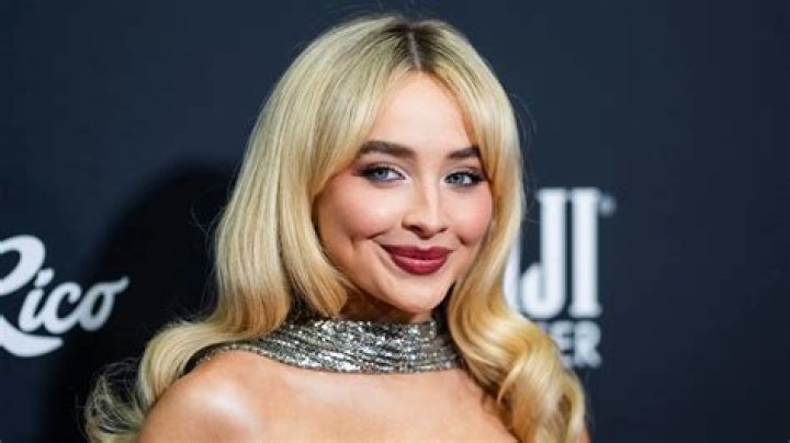 Unveiling the Height of Sabrina Carpenter: A Journey Through Her Life