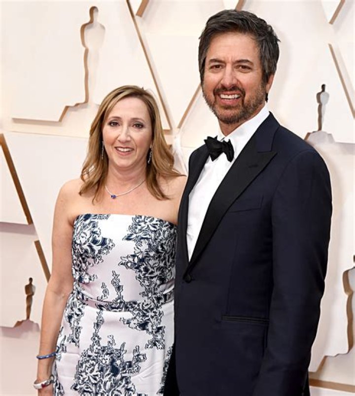 Unveiling the Life of Ray Romano's Wife: A Deep Dive