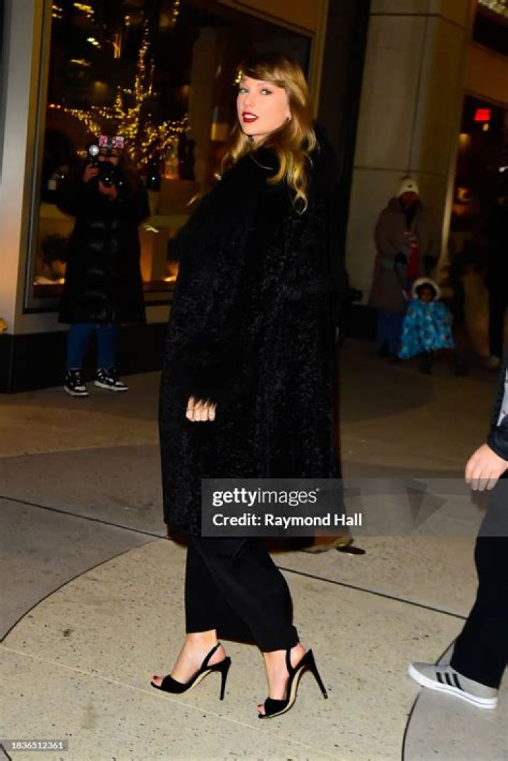 Unveiling the Magic: Taylor Swift Sightings and Encounters