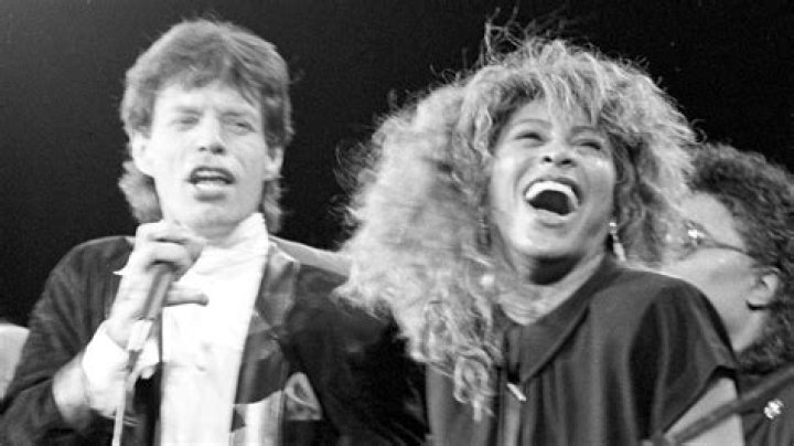 Was John Denver Married When He Died? A Deep Dive into the Life and Relationships of a Music Legend
