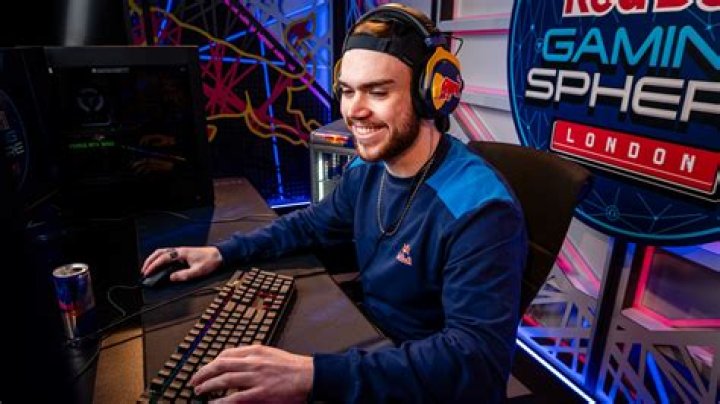 What is Mongraal Net Worth: A Deep Dive into the Pro Gamer's Financial Success