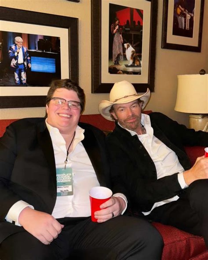 Who is Toby Keith's Twin Brother? Exploring the Life and Legacy of Toby Keith's Sibling