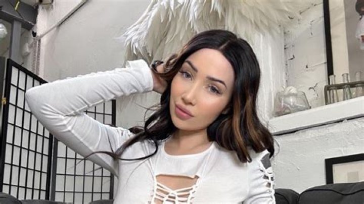 Willow Harper: A Rising Star in the Entertainment Industry