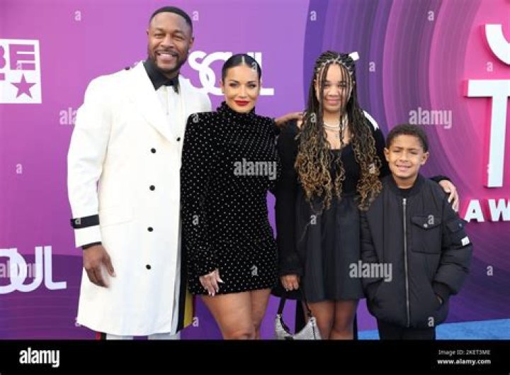 Zion Babbs: The Rising Star in the Entertainment Industry